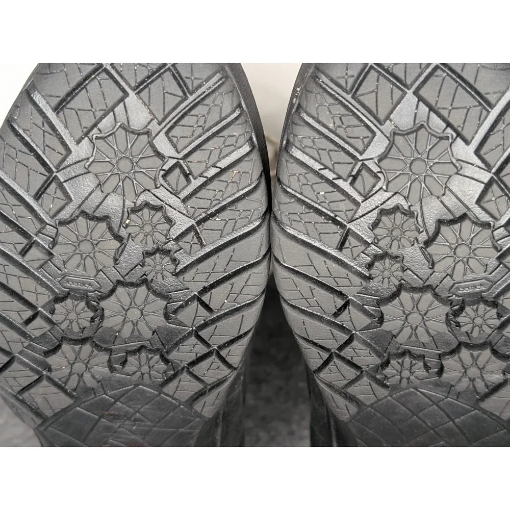 The North Face Shellista III Mid Waterproof Insulated Winter Boot Gray Size 8.5